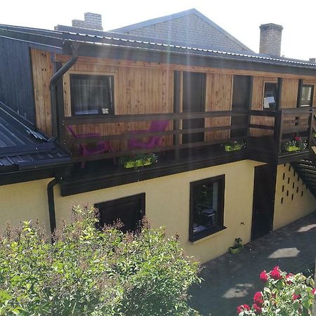 Saules Kvartals Ventspils Exterior foto